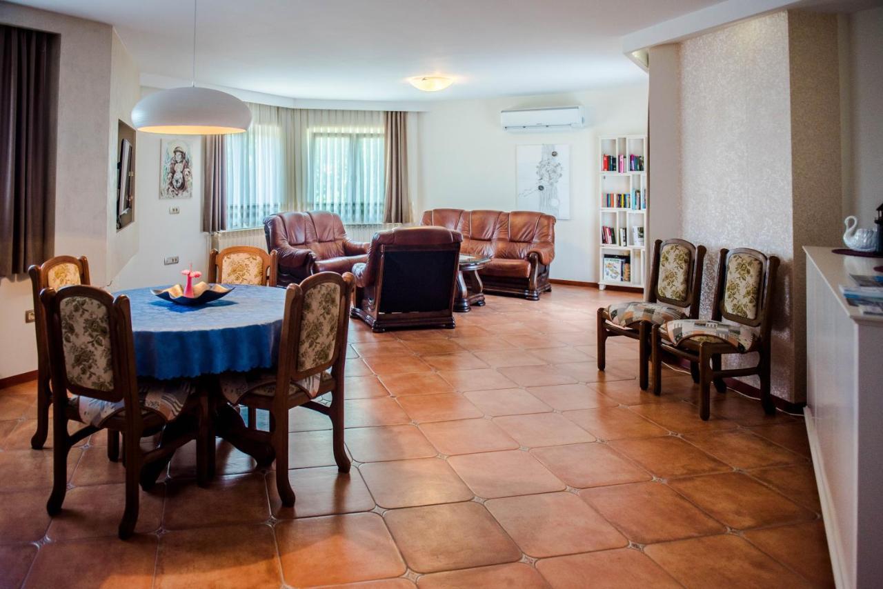 Villa Miriam Family Apartment Međugorje Esterno foto